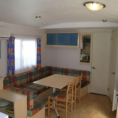 Szálloda Bj Riviera Holidays - Caravan Park Port Grimaud